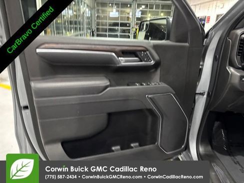 Certified 2025 GMC Sierra 1500 SLT AWD/4WD image 16