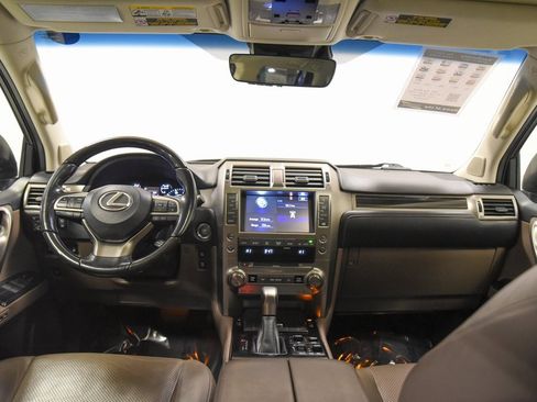 Used 2020 Lexus GX 460 Luxury w/ Luxury Sport Package image 28