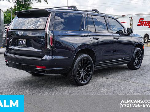 Used 2023 Cadillac Escalade Sport Platinum w/ LPO, ONYX Package AWD/4WD image 6