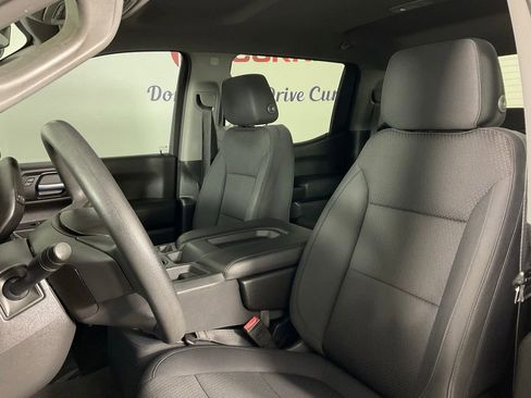Used 2020 Chevrolet Silverado 1500 Custom Trail Boss w/ Custom Convenience Package AWD/4WD image 13