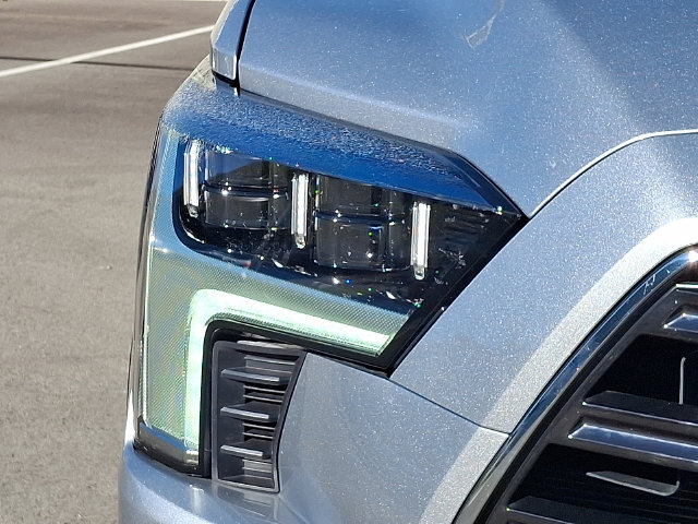Used 2024 Toyota Sequoia Platinum AWD/4WD image 9