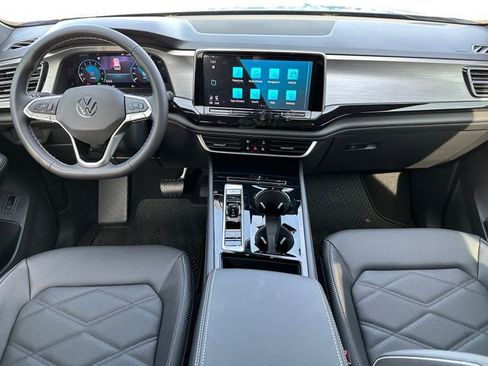 New 2026 Volkswagen Atlas Cross Sport SE image 18