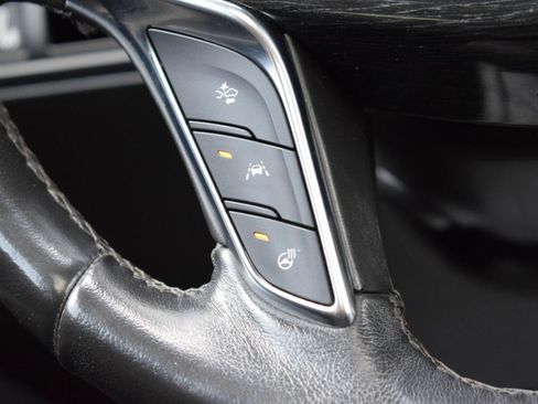Used 2022 Cadillac XT5 Premium Luxury FWD image 19