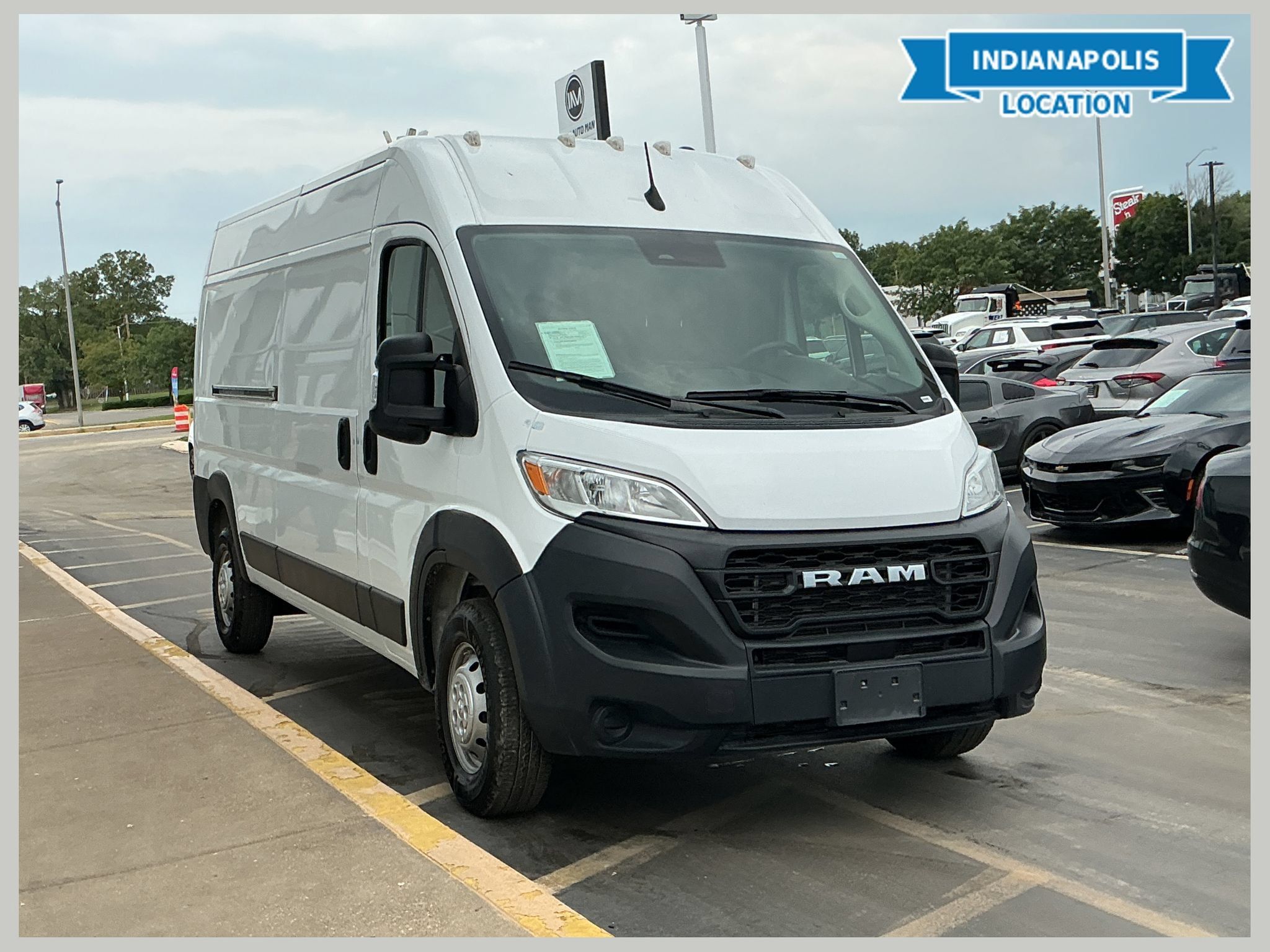 Used 2023 RAM ProMaster 2500 FWD image 1