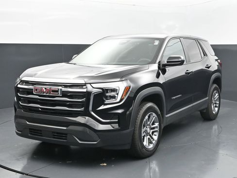 Used 2025 GMC Terrain Elevation AWD/4WD image 1