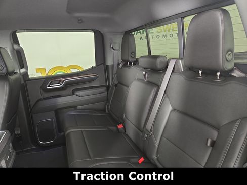 Used 2024 Chevrolet Silverado 1500 RST w/ Rally Edition AWD/4WD image 12