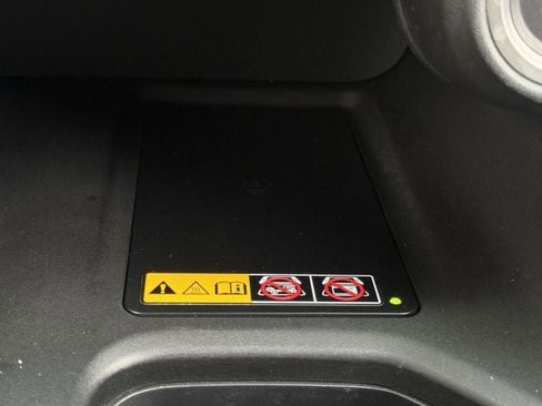 Used 2024 Toyota Grand Highlander Limited FWD image 22