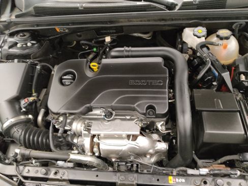 Used 2024 Chevrolet Malibu LT image 30