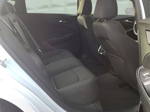 Used 2024 Chevrolet Malibu LT image 17