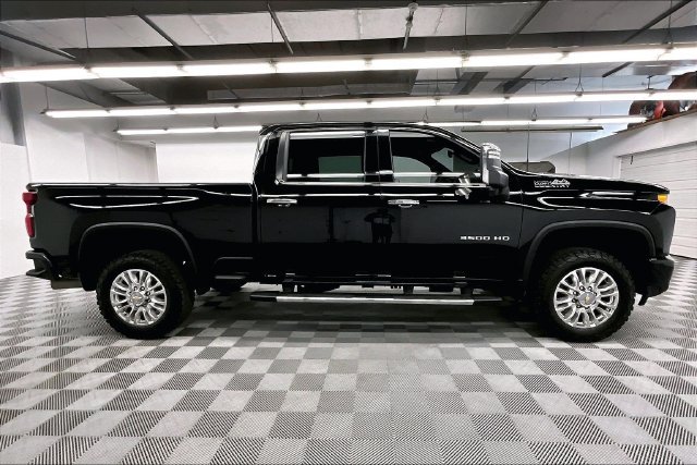 Used 2022 Chevrolet Silverado 3500 High Country AWD/4WD image 15