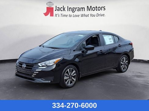 New 2025 Nissan Versa SV w/ Trunk Package image 1