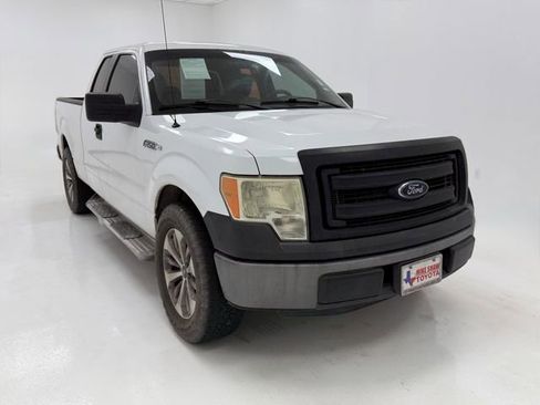 Used 2014 Ford F150 XL w/ Trailer Tow Package image 2