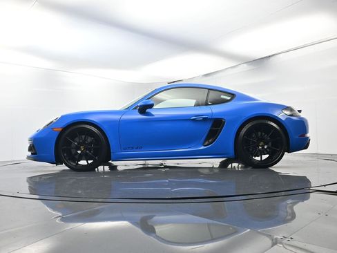 Used 2025 Porsche 718 Cayman GT4 image 43
