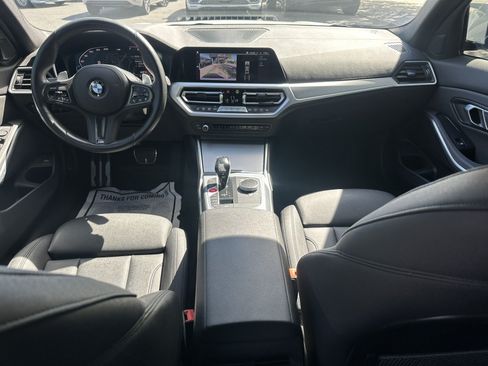 Used 2020 BMW 330i Sedan w/ M Sport Package RWD image 16