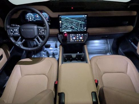 New 2026 Land Rover Defender 110 X-Dynamic SE AWD/4WD image 26
