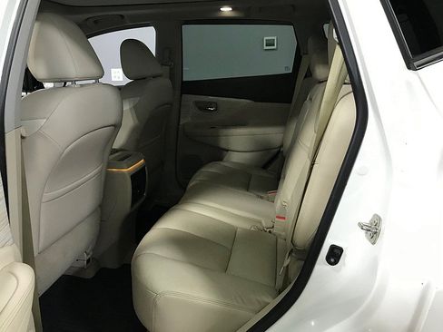 Used 2015 Nissan Murano Platinum w/ Platinum Technology Package FWD image 19