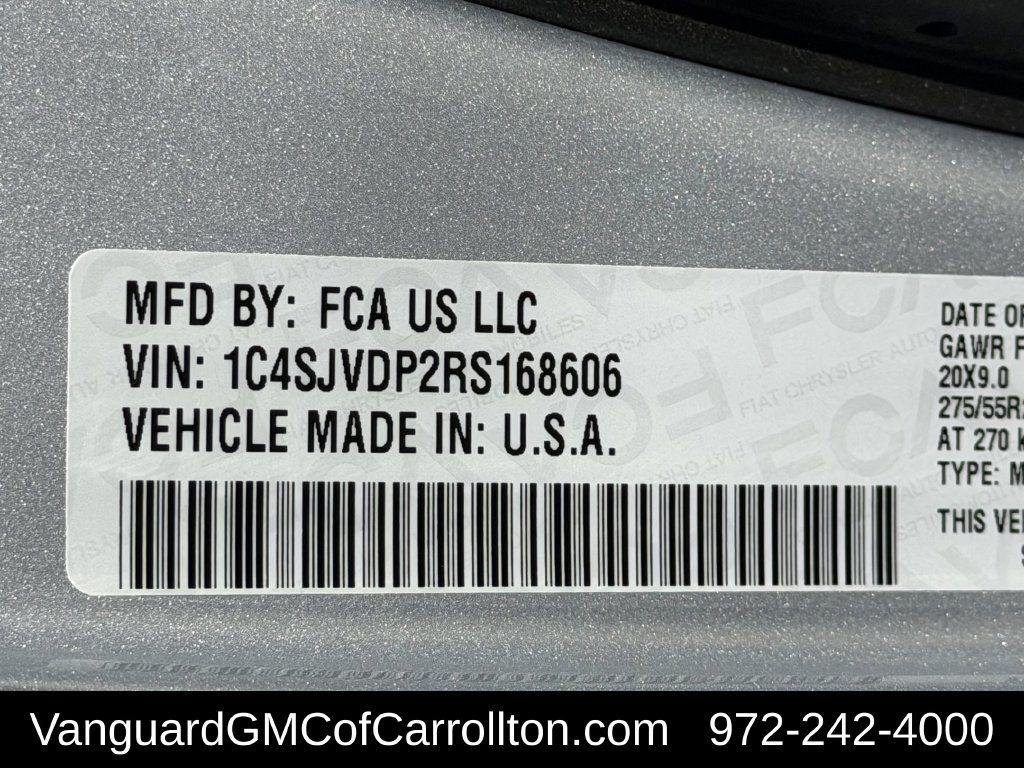Used 2024 Jeep Wagoneer Series III AWD/4WD image 32