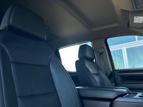 Used 2025 GMC Sierra 1500 SLT AWD/4WD image 20
