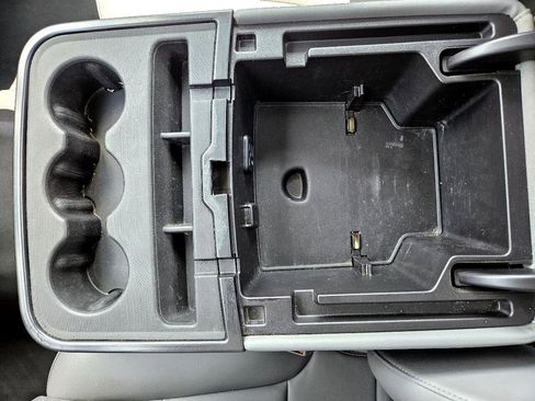 Used 2015 Chevrolet Silverado 3500 W/T image 44