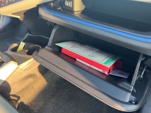 Used 2012 Toyota Prius C image 25