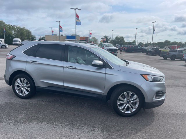 Used 2022 Ford Edge Titanium w/ Cargo Accessory Package AWD/4WD image 2