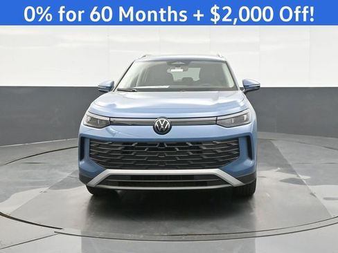 New 2026 Volkswagen Tiguan SE image 2