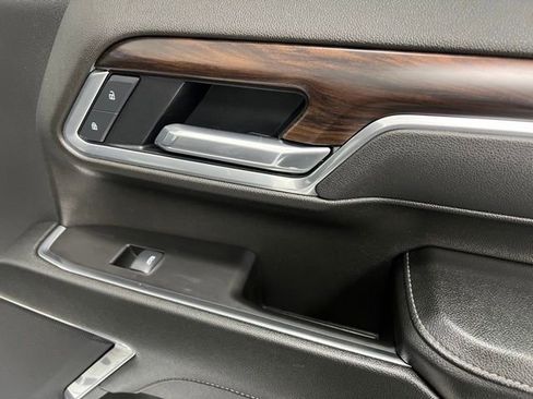 Used 2025 GMC Sierra 3500 SLT image 45