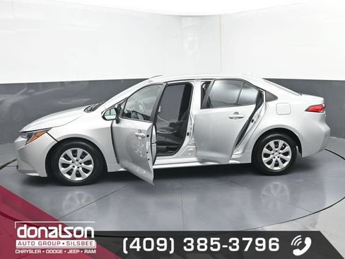 Used 2024 Toyota Corolla LE FWD image 22