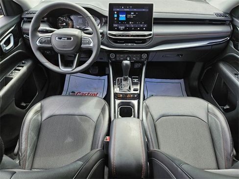 Used 2022 Jeep Compass Trailhawk image 12