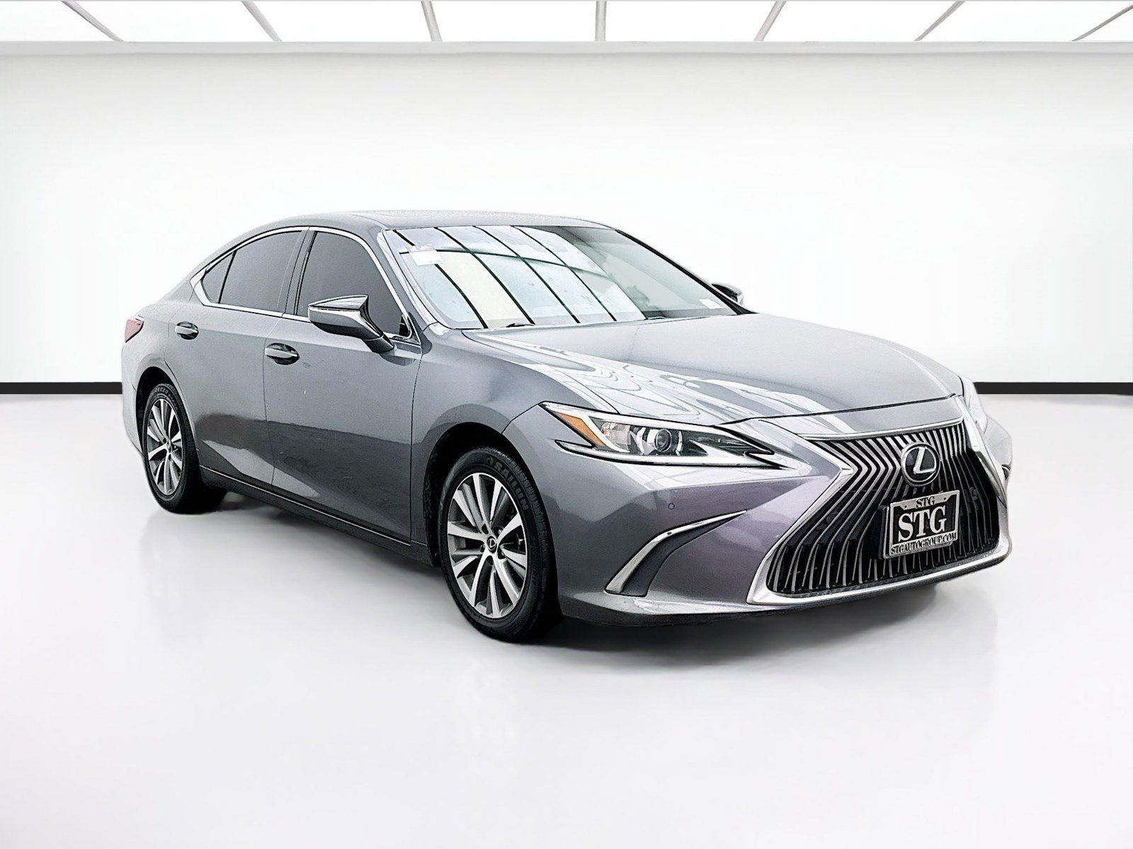 Used 2019 Lexus ES 350 w/ Premium Package FWD image 3