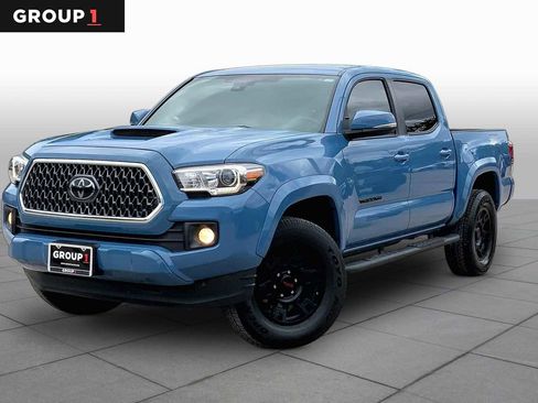 Used 2019 Toyota Tacoma TRD Sport w/ Technology Package RWD image 1