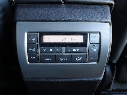 Used 2020 Lexus GX 460 Premium w/ Premium Package image 35