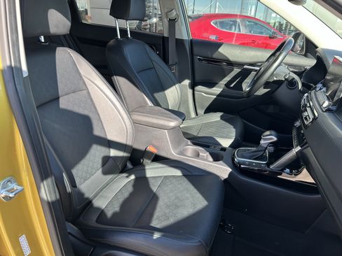 Used 2021 Kia Seltos SX image 25