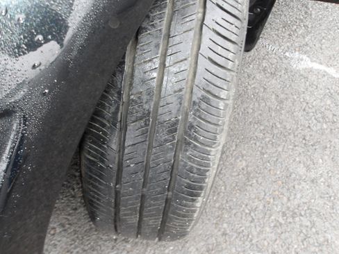 Used 2012 Scion iQ w/ Rear Speaker Pkg image 21