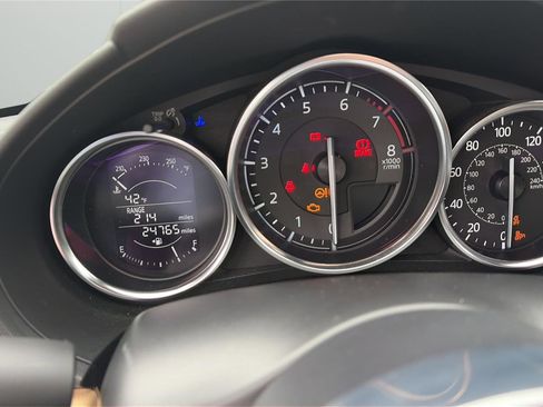 Used 2017 MAZDA MX-5 Miata Grand Touring image 10