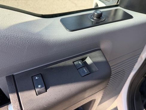 Used 2015 Ford F250 XL w/ Power Equipment Group image 44