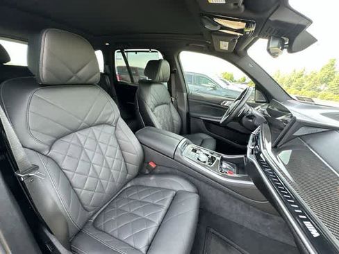 Used 2024 BMW X5 M60i AWD/4WD image 21