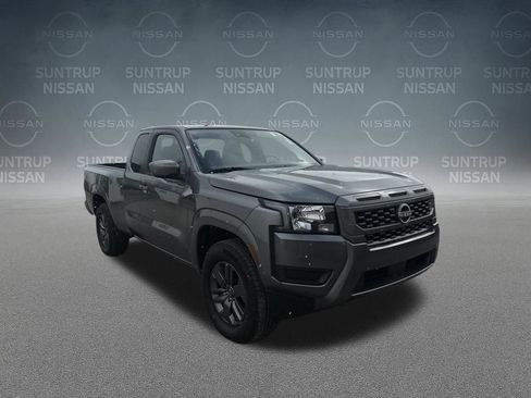 Used 2025 Nissan Frontier SV RWD image 42