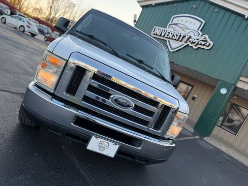 Used 2008 Ford E-350 and Econoline 350 XLT image 9