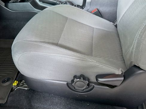 Used 2021 Toyota Tacoma SR w/ SX Package AWD/4WD image 9