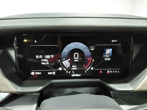 Used 2025 GMC Acadia Denali w/ LPO, Floor Liner Package AWD/4WD image 29