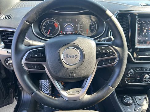 Used 2019 Jeep Cherokee High Altitude image 21