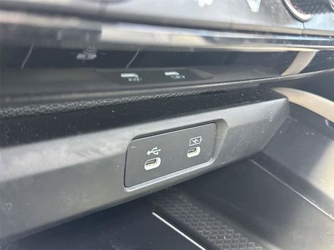 Used 2024 Honda Accord Touring image 29