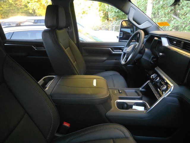 Used 2026 GMC Sierra 2500 Denali w/ Denali Reserve Package AWD/4WD image 13