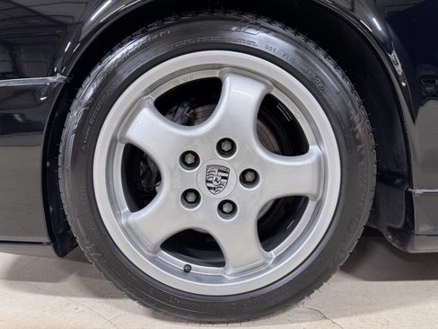 Used 1991 Porsche 911 Carrera image 12