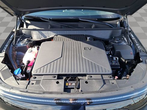 New 2025 Hyundai Kona Limited image 19