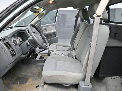 Used 2006 Dodge Dakota SLT image 11