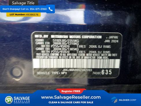 Used 2024 Mitsubishi Outlander SEL AWD/4WD image 16
