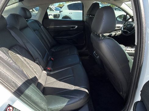 Used 2020 Hyundai Sonata Limited FWD image 27