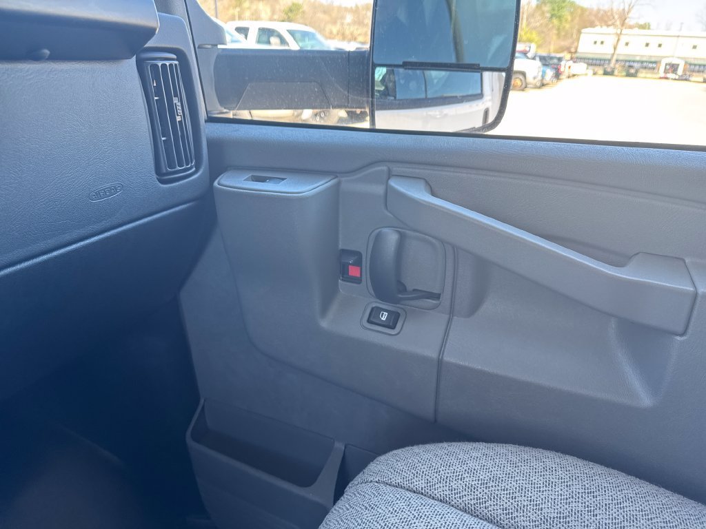 New 2026 Chevrolet Express 3500 w/ Power Convenience Package RWD image 11